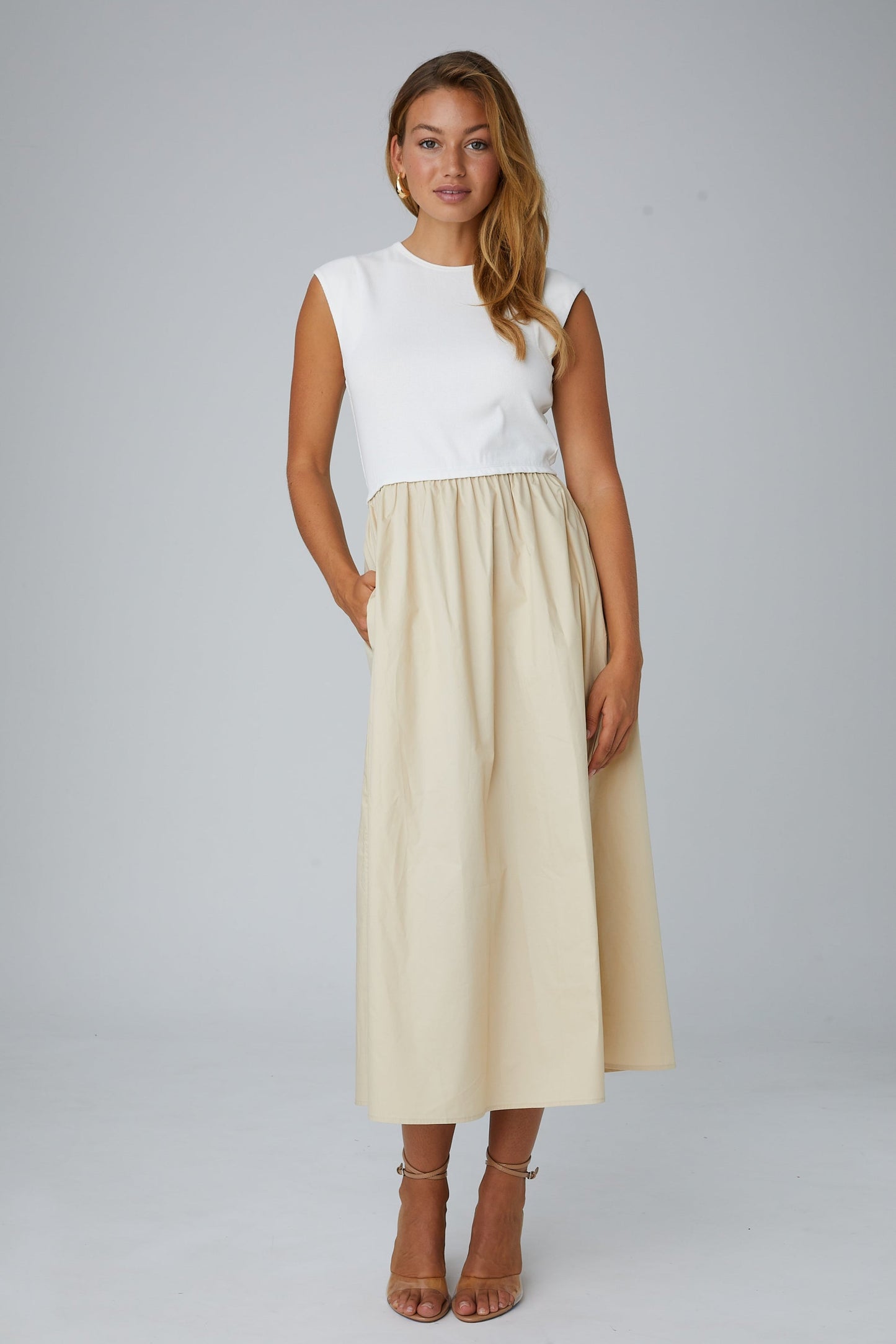 SAINT DRESS