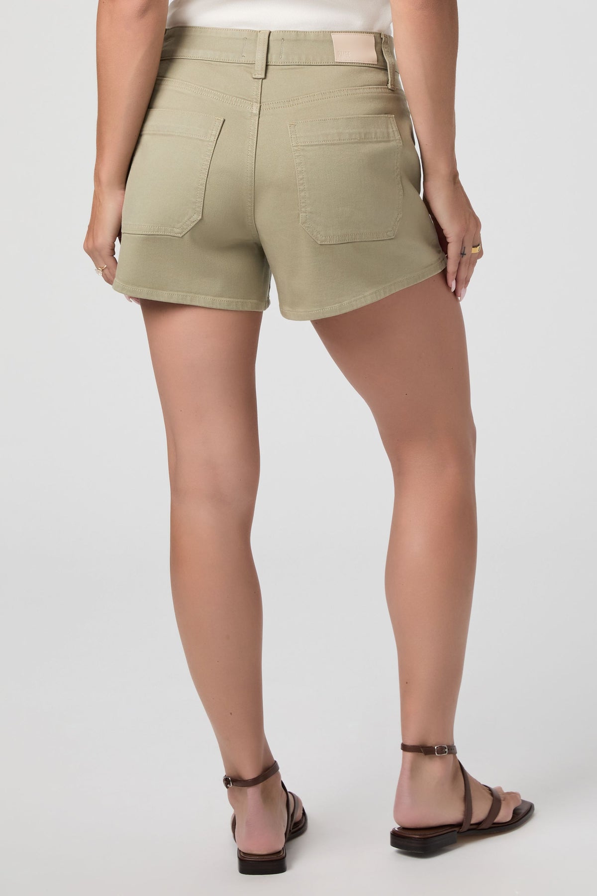 Fallon Short - Vintage Oak Moss