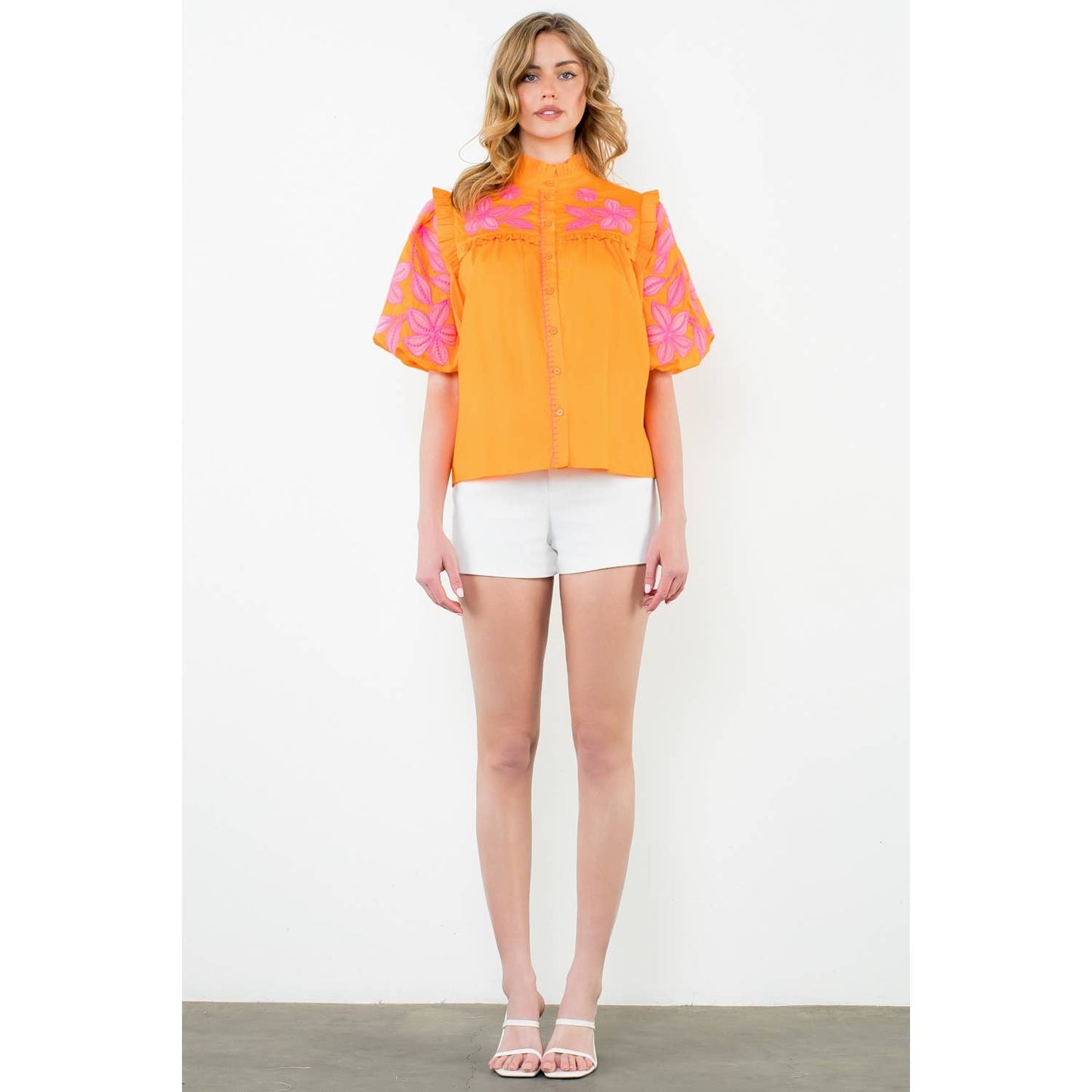 Embroidered Poplin Puff Sleeve Top