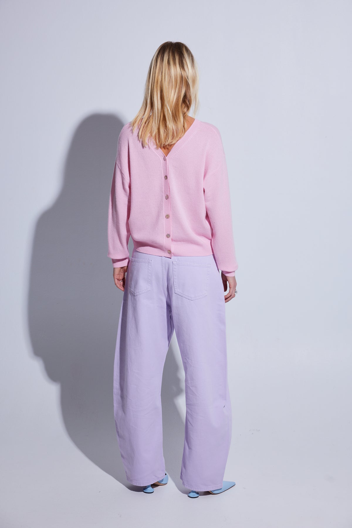 LAYBACK LUXE BUTTON