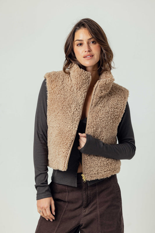 SHERPA CECILY VEST