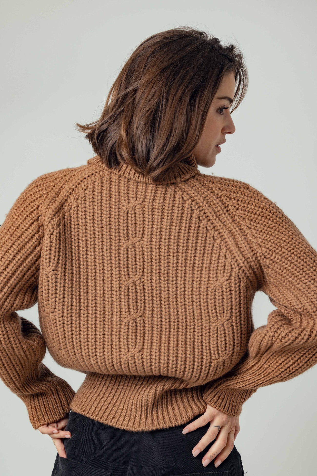 CECE SWEATER